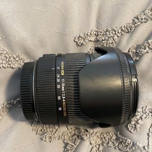 Sigma 17-70 f/2:8-4 Macro HSM for Canon